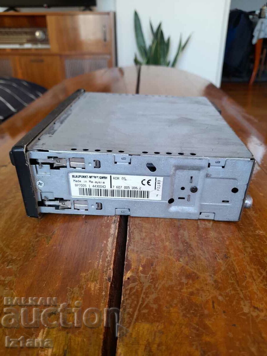 Доставка на Авто радио касетофон Blaupunkt Доставка на Авто радио касетофон Blaupunkt