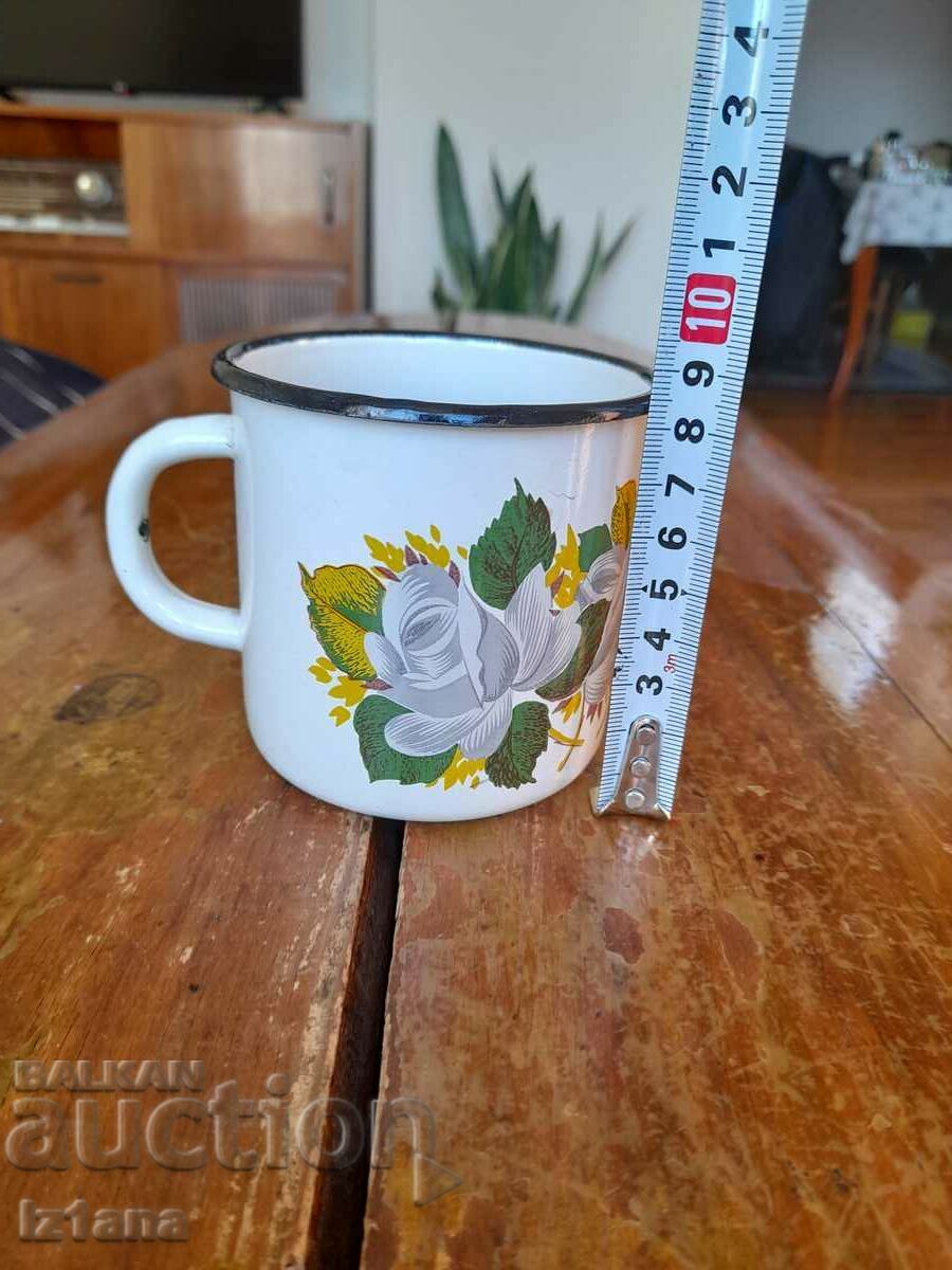 Old enameled jug, cup with price 22.00 BGN | € 11.25 Old enameled jug, cup with price 22.00 BGN | € 11.25
