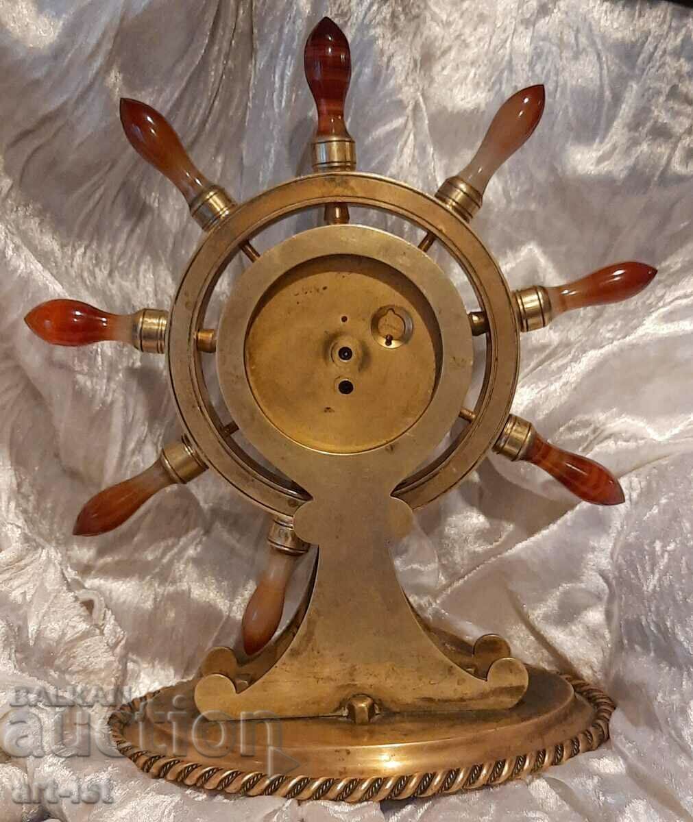 Ceas de masă victorian de epocă cu preț € 410.00 | 801.89 BGN