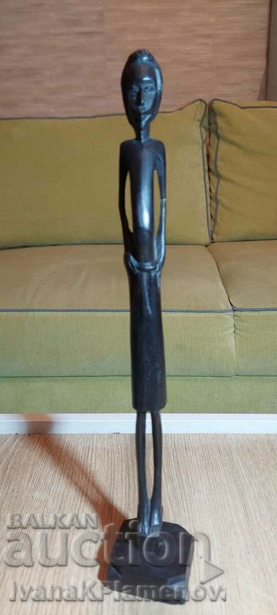 Auction Wood carving Africa massif 33cm Auction Wood carving Africa massif 33cm