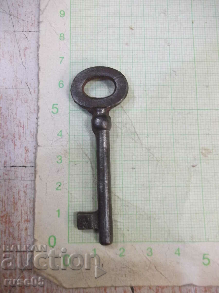 Livrarea Cheie veche pentru lacăt - 2 Livrarea Cheie veche pentru lacăt - 2