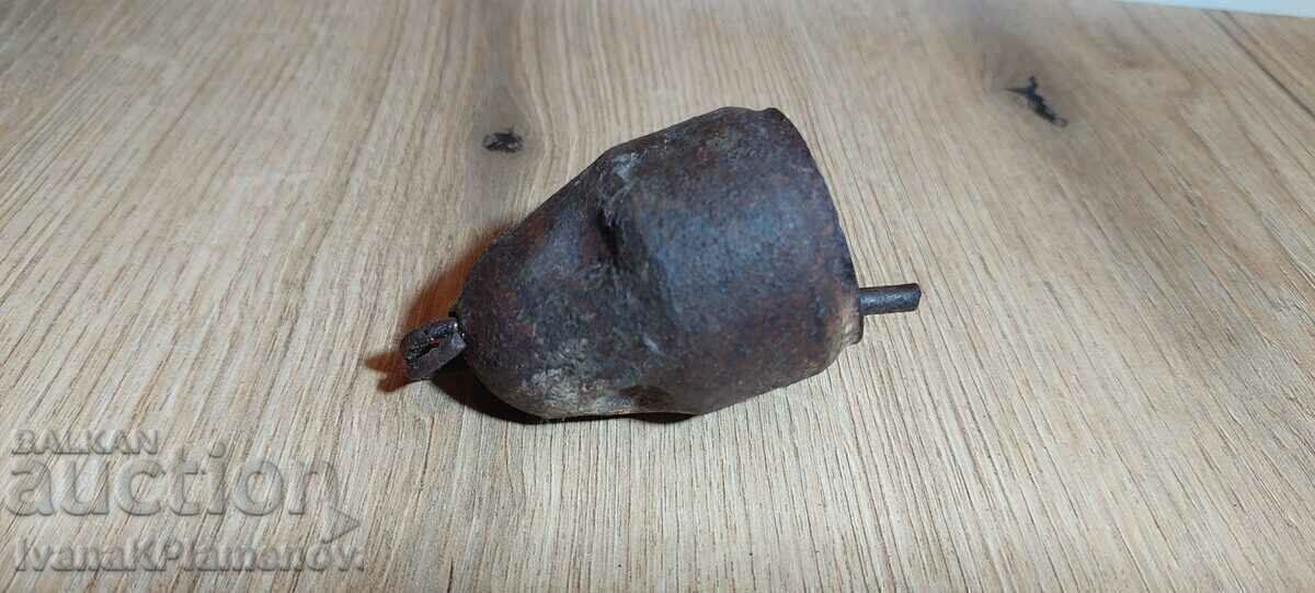 Livrarea Aplauda cu clopoțelul Livrarea Aplauda cu clopoțelul