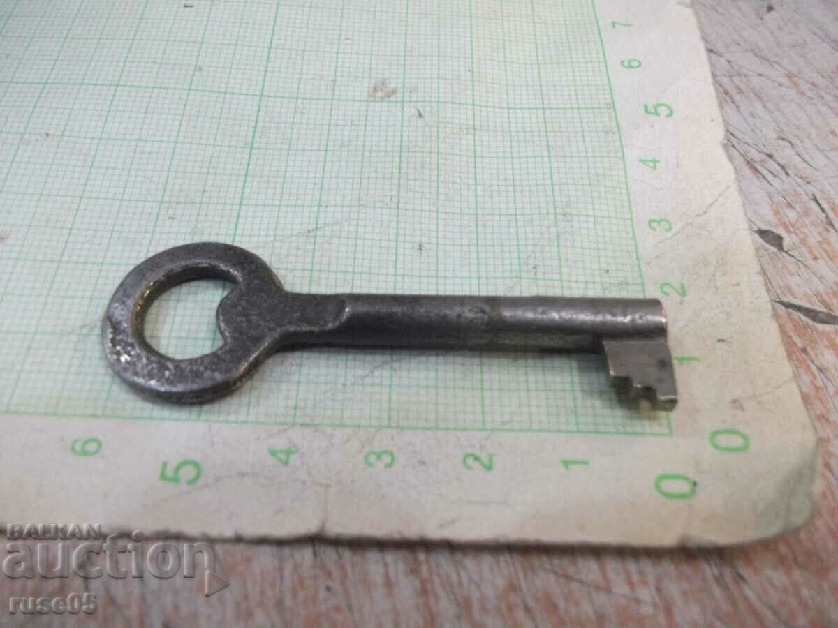 Auction Old key for a lock - 3 Auction Old key for a lock - 3