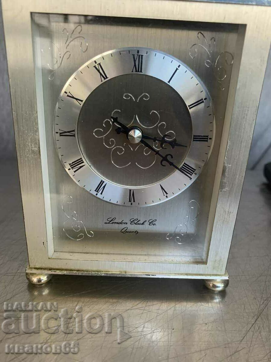 επιτραπέζιο ρολόι με τιμή 20.00 BGN | € 10.23 επιτραπέζιο ρολόι με τιμή 20.00 BGN | € 10.23