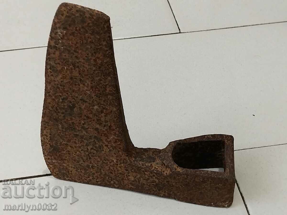 Стара брадва с печат топор брадвичка без сап - 5 Стара брадва с печат топор брадвичка без сап - 5