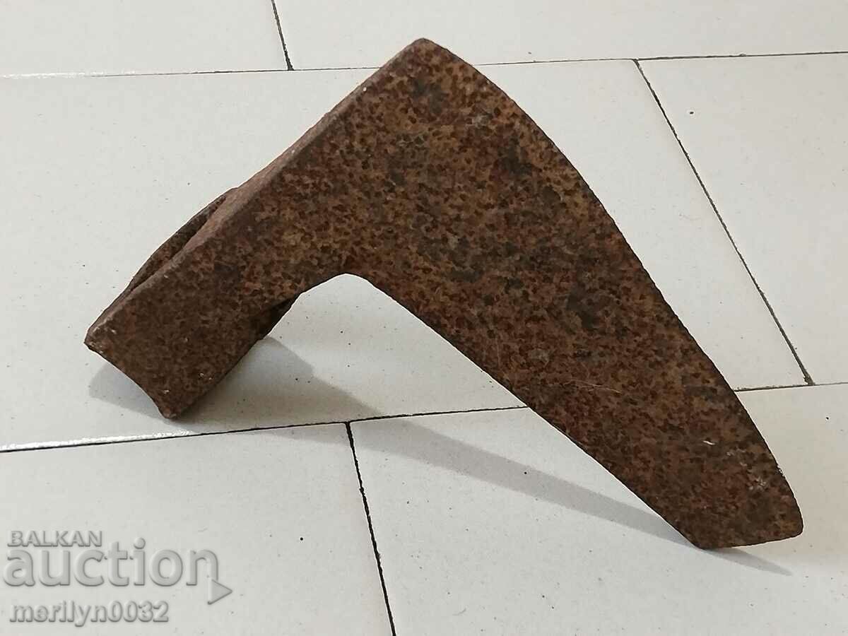 Стара брадва с печат топор брадвичка без сап - 7 Стара брадва с печат топор брадвичка без сап - 7