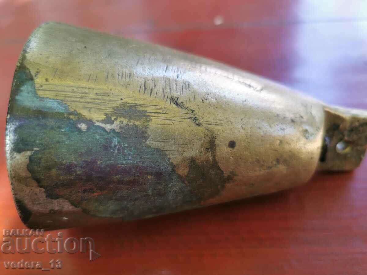 ΕΝΑ ΠΑΛΙΟ ΜΠΡΟΝΖΕ ΜΠΑΝΙ με τιμή 95.00 BGN | € 48.57 ΕΝΑ ΠΑΛΙΟ ΜΠΡΟΝΖΕ ΜΠΑΝΙ με τιμή 95.00 BGN | € 48.57