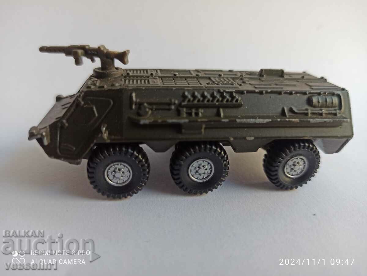Παλιό παιχνίδι ντεπόζιτο siku Καρότσι siku tank APC, mtlb. με τιμή € 14.00 | 27.38 BGN