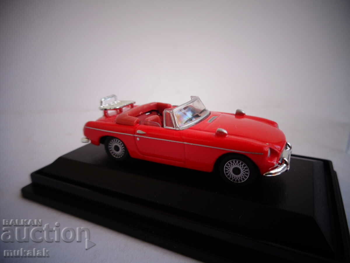 Delivery of 1:72 SCHUCO MGB CABRIO CAR MODEL TOY Delivery of 1:72 SCHUCO MGB CABRIO CAR MODEL TOY