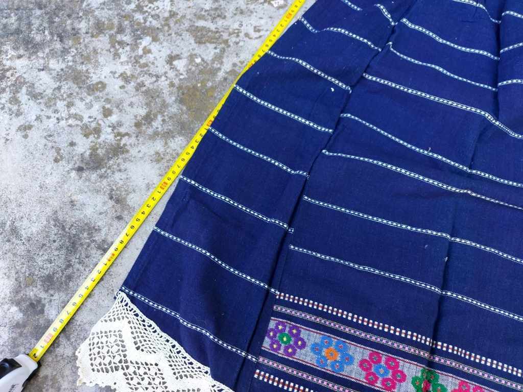 AUTHENTIC OLD APRON WEARING A LARGE WINDSHIELD CRANK with price 39.00 BGN | € 19.94 AUTHENTIC OLD APRON WEARING A LARGE WINDSHIELD CRANK with price 39.00 BGN | € 19.94