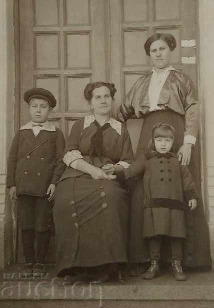 Доставка на , СТАРА СЕМЕЙНА СНИМКА ФОТОГРАФИЯ КАРТОН Доставка на , СТАРА СЕМЕЙНА СНИМКА ФОТОГРАФИЯ КАРТОН