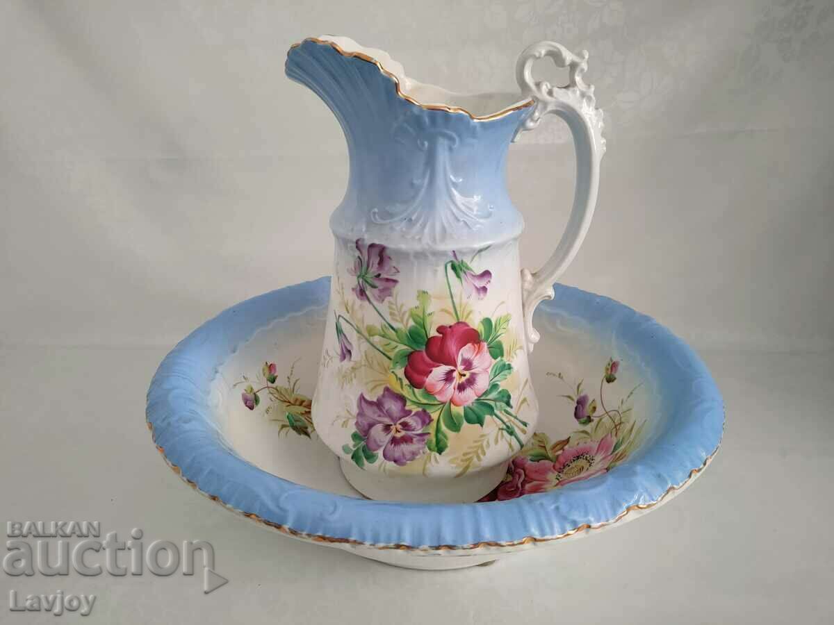 Porcelain jug and basin Unique Porcelain jug and basin Unique