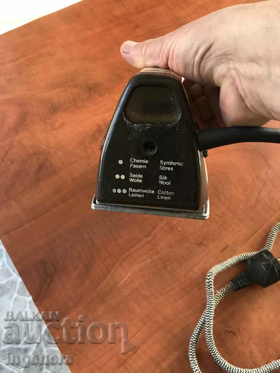 ELECTRIC IRON WORKS ALMOST NEW - 6 ELECTRIC IRON WORKS ALMOST NEW - 6