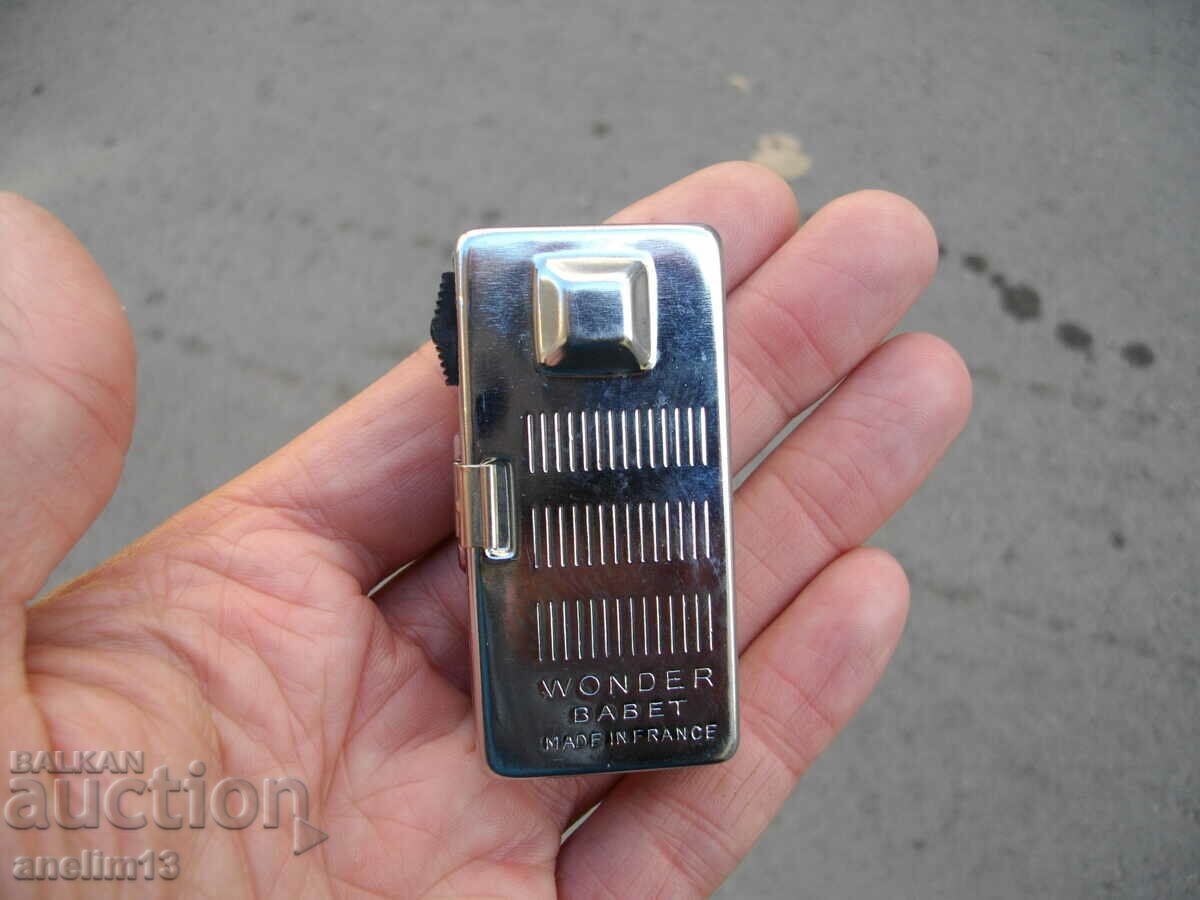 Auction OLD COLLECTIBLE WONDER SABET FRANCE MINI FLASHLIGHT Auction OLD COLLECTIBLE WONDER SABET FRANCE MINI FLASHLIGHT
