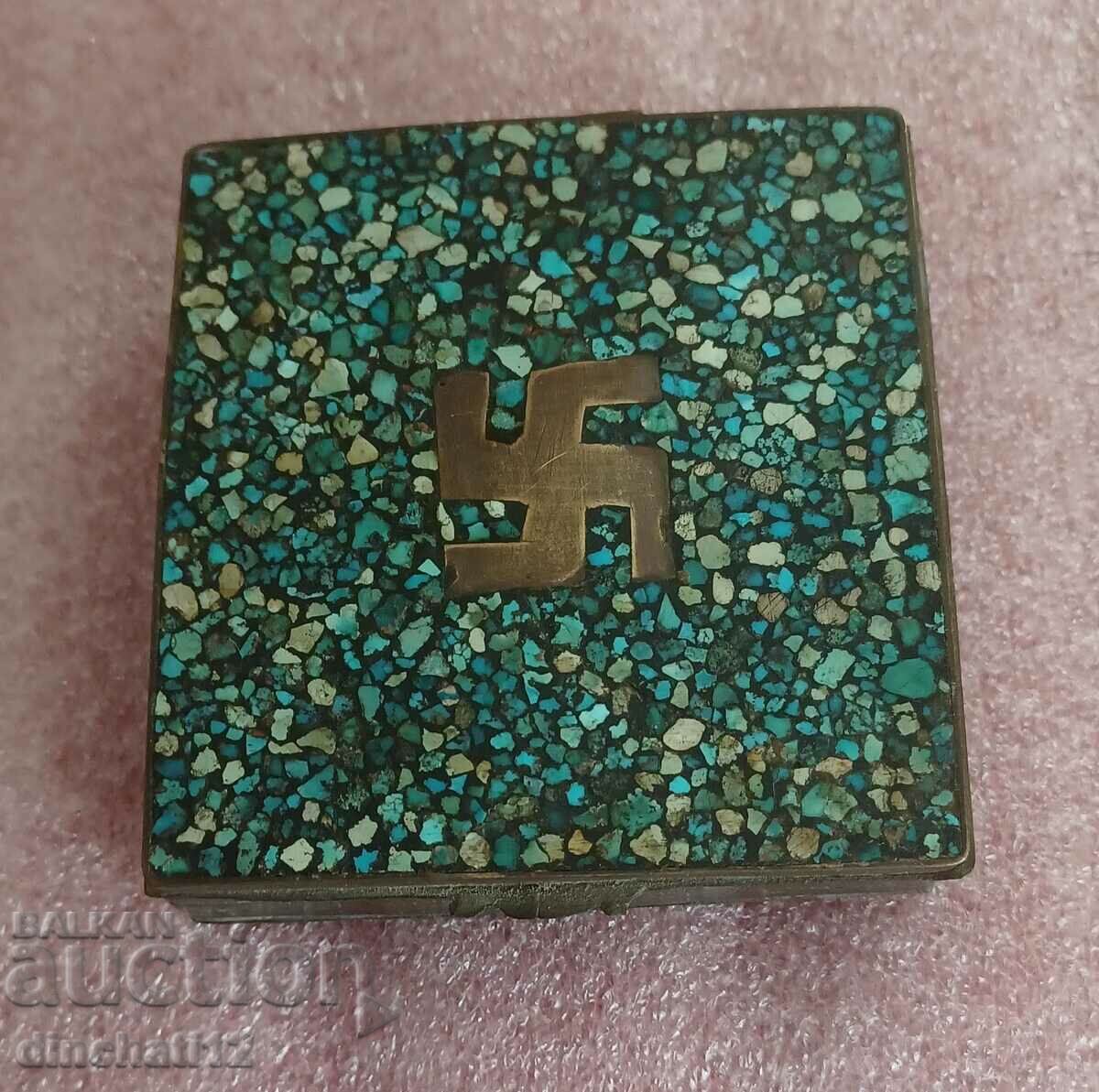 Кутия - 6 Кутия - 6