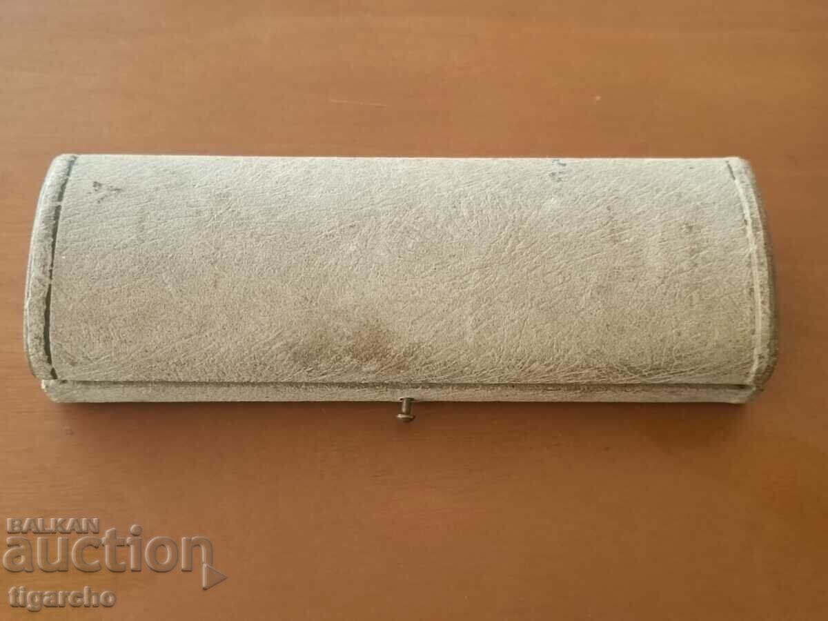 Old watch case with price 60.00 BGN | € 30.68