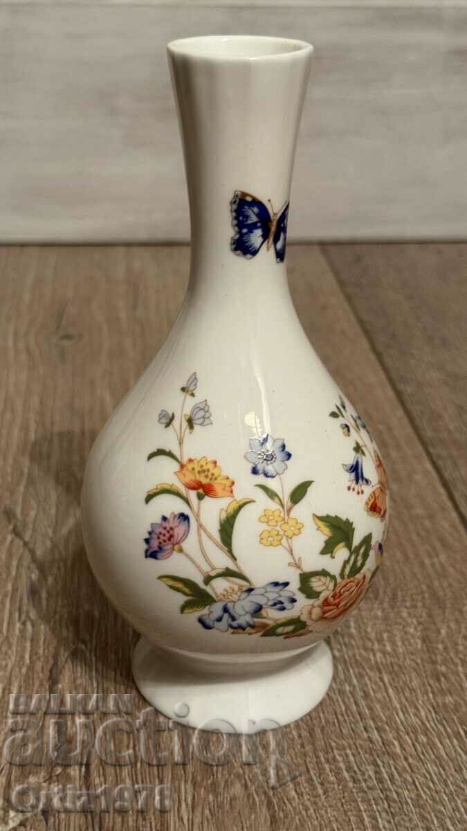 Aynsley porcelain vase, excellent! with price 38.00 BGN | € 19.43 Aynsley porcelain vase, excellent! with price 38.00 BGN | € 19.43