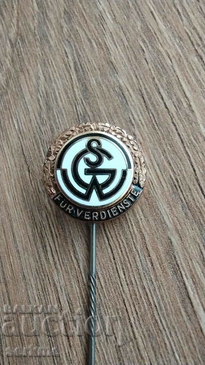Badge with price 15.00 BGN | € 7.67