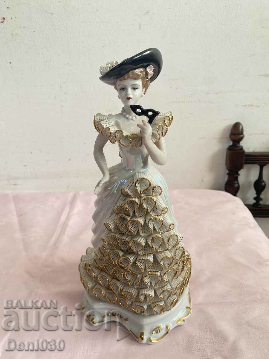 A magnificent porcelain figure with markings