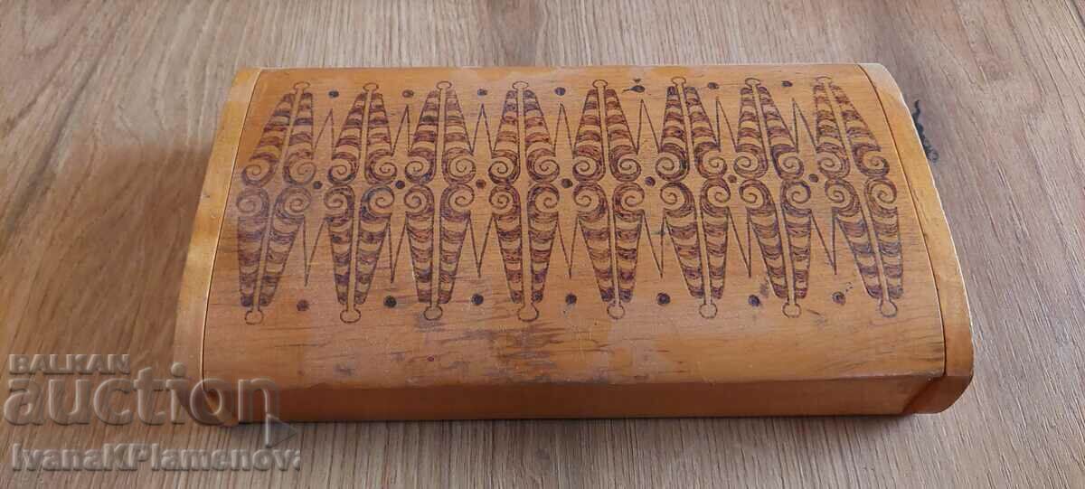 Auction Retro wooden pyrographed cigarette box Auction Retro wooden pyrographed cigarette box