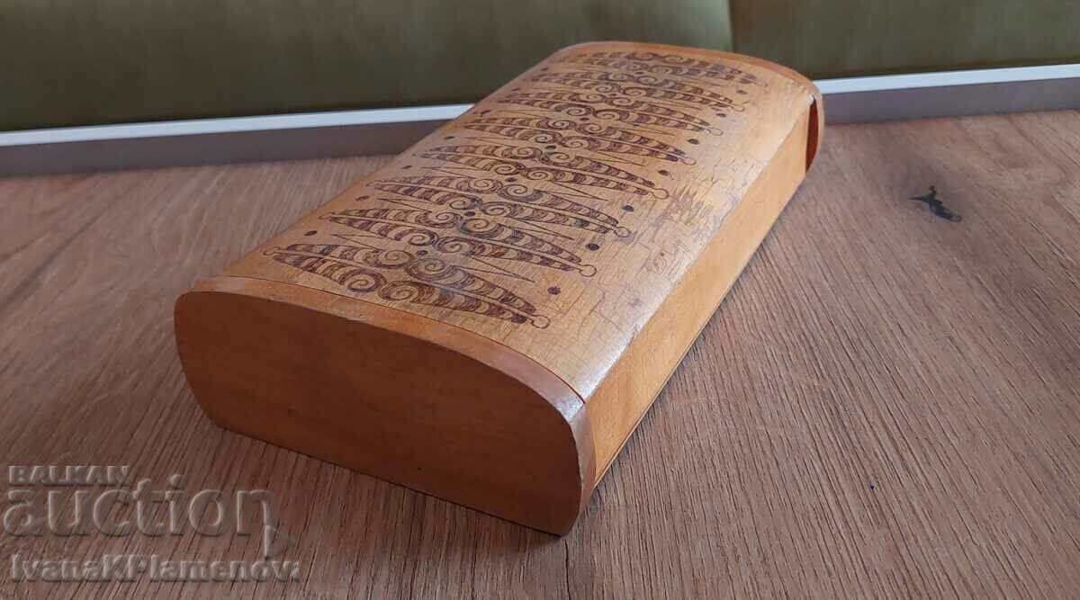 Retro wooden pyrographed cigarette box - 5 Retro wooden pyrographed cigarette box - 5