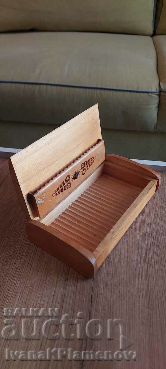 Retro wooden pyrographed cigarette box