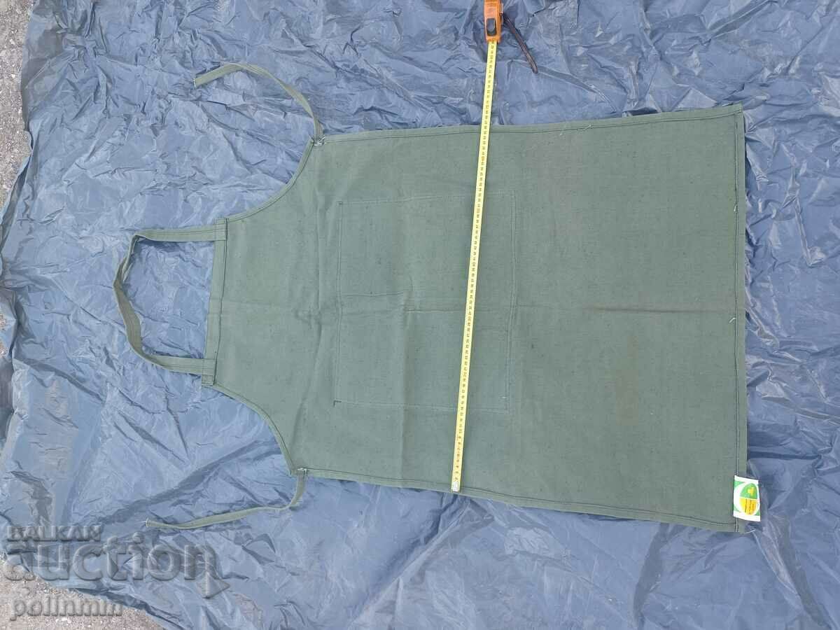 Delivery of Tarpaulin apron Delivery of Tarpaulin apron