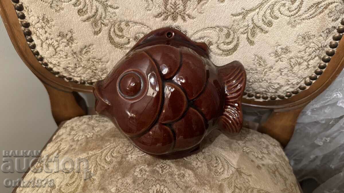 Fish – Vintage ceramic baking dish. New! with price 32.00 BGN | € 16.36 Fish – Vintage ceramic baking dish. New! with price 32.00 BGN | € 16.36