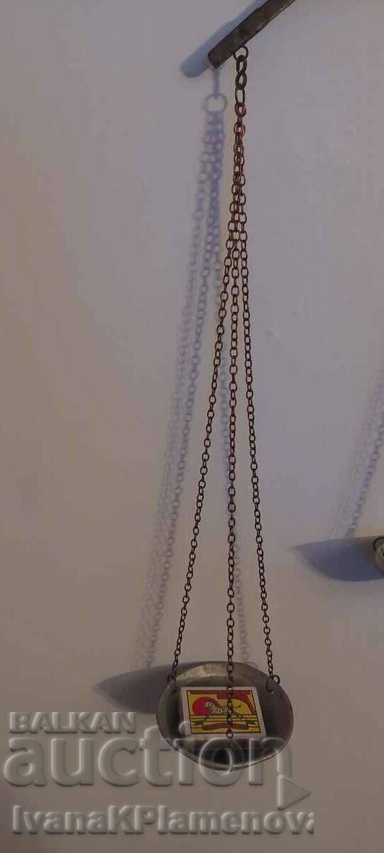 Παράδοση Ζυγαριά ρετρό μικρή Παράδοση Ζυγαριά ρετρό μικρή