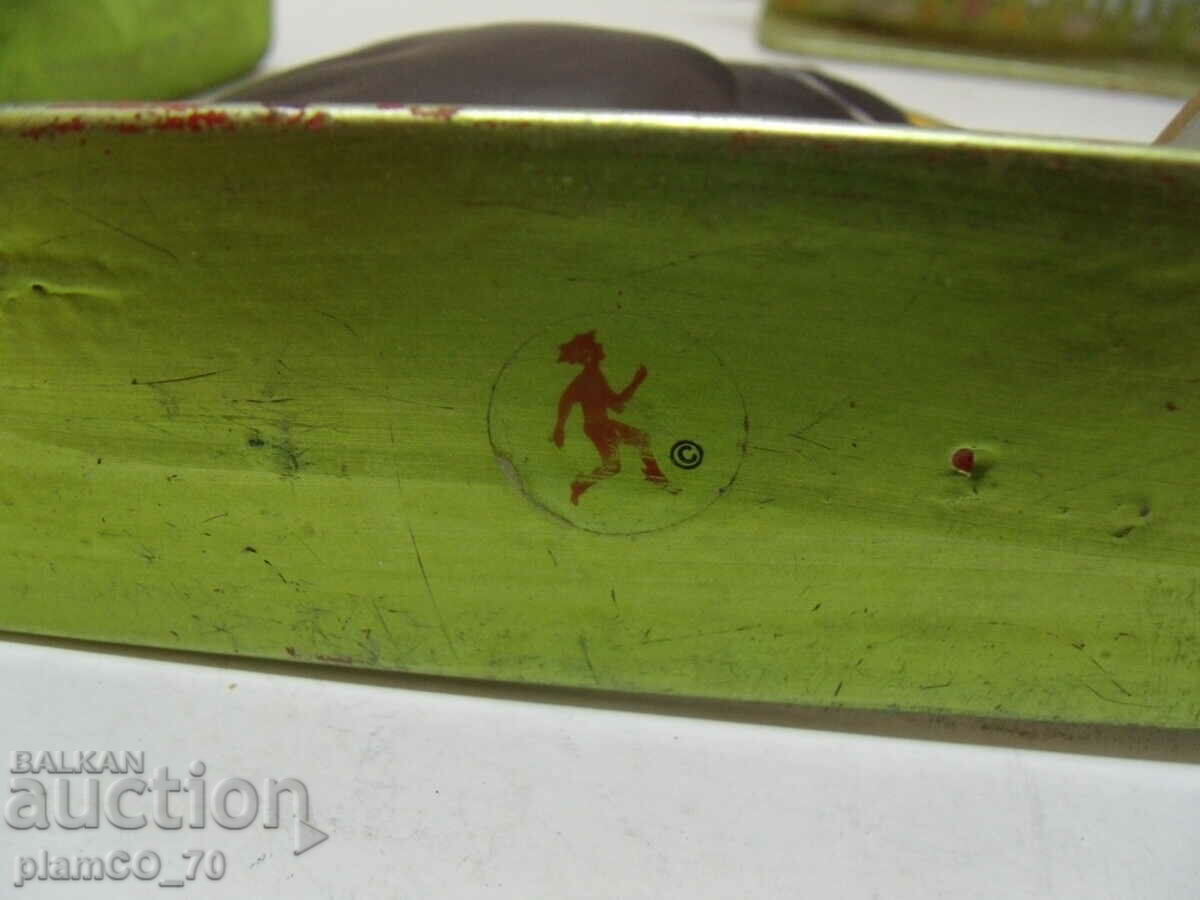 No.*7747 three old metal figures / stands - 5