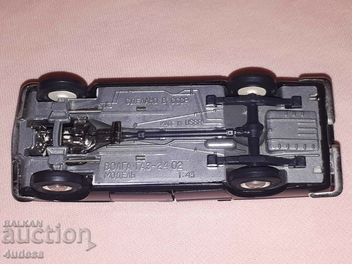 Soc Russian model Volga GAZ 24-02 1:43 Made in USSR USSR - 7 Soc Russian model Volga GAZ 24-02 1:43 Made in USSR USSR - 7