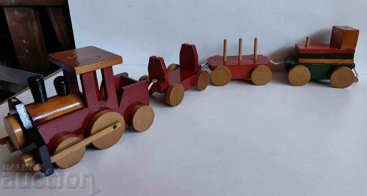 . WOODEN TRAIN TRAIN WAGONS TROLLEY CHILDREN'S TOY