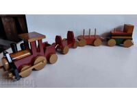 . WOODEN TRAIN TRAIN WAGONS TROLLEY CHILDREN'S TOY