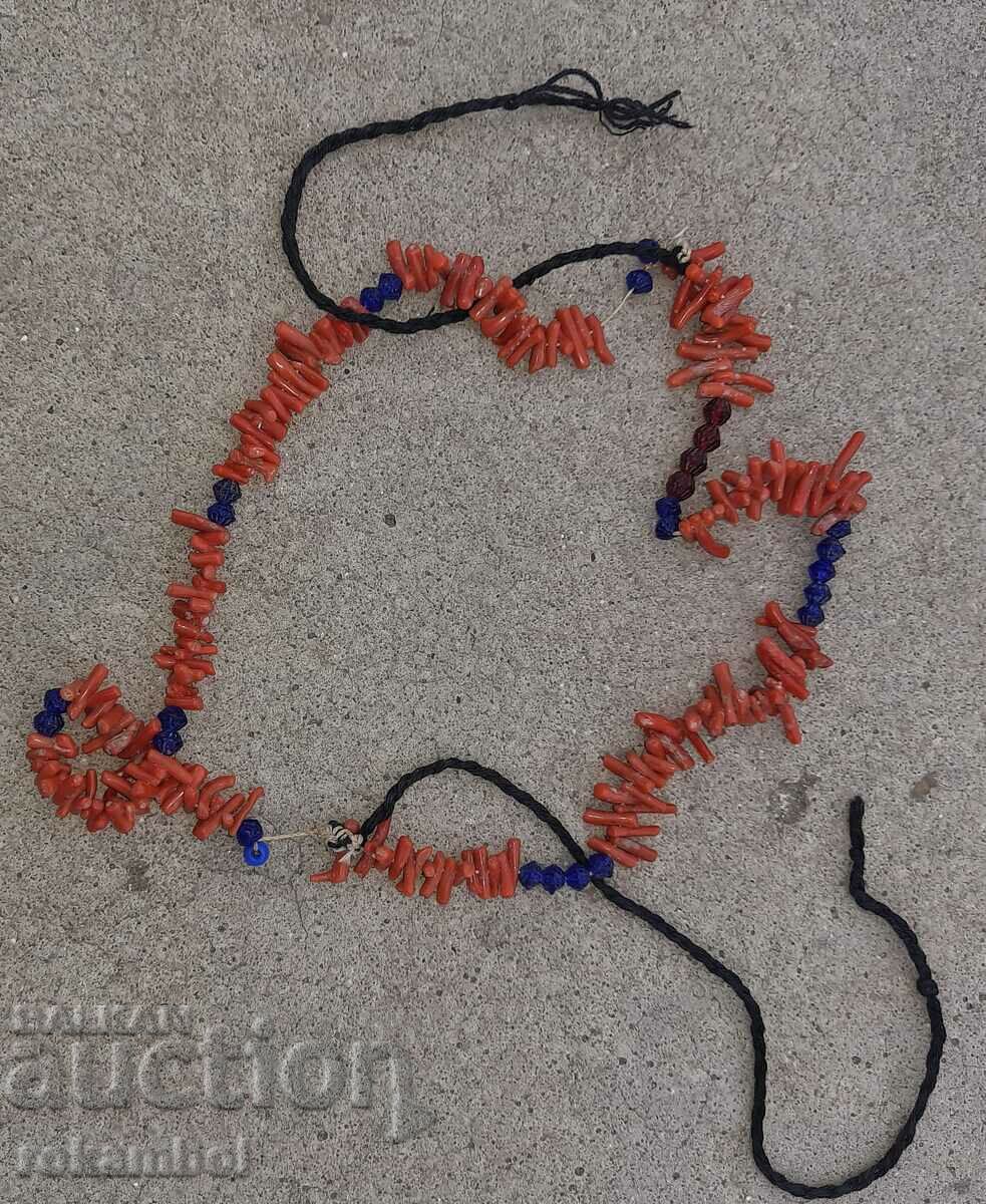 Renaissance jewelry made of natural red coral