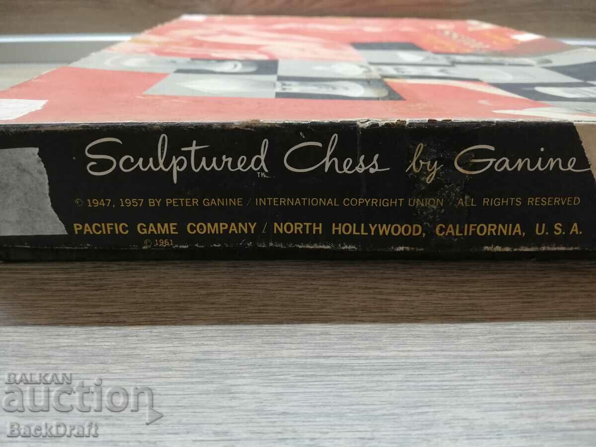 Vechi șah american cu piese de plastic gotice - 7