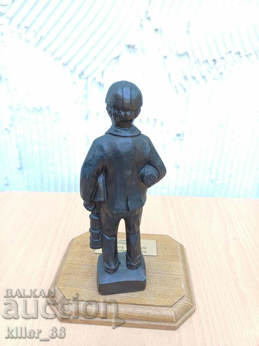 Miner figurine with price 100.00 BGN | € 51.13
