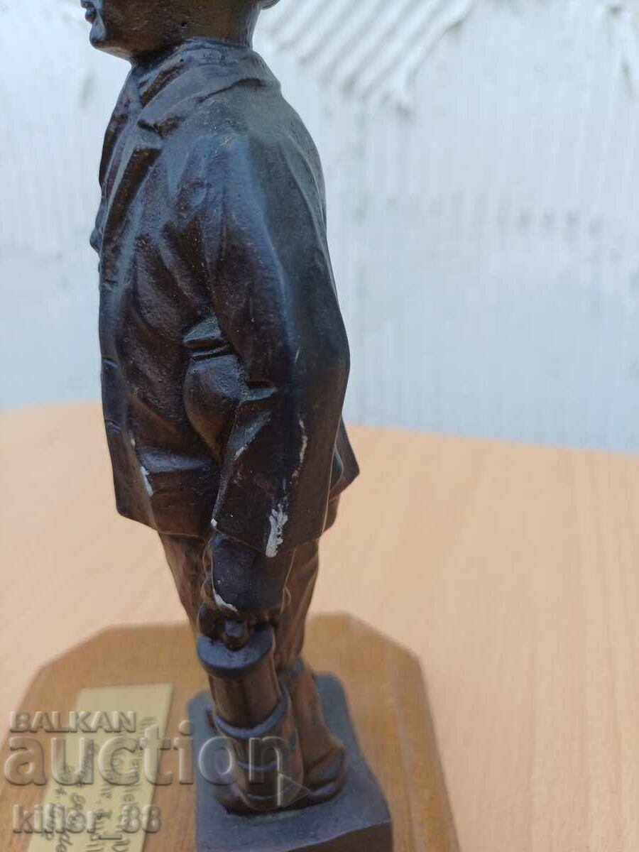 Delivery of Miner figurine