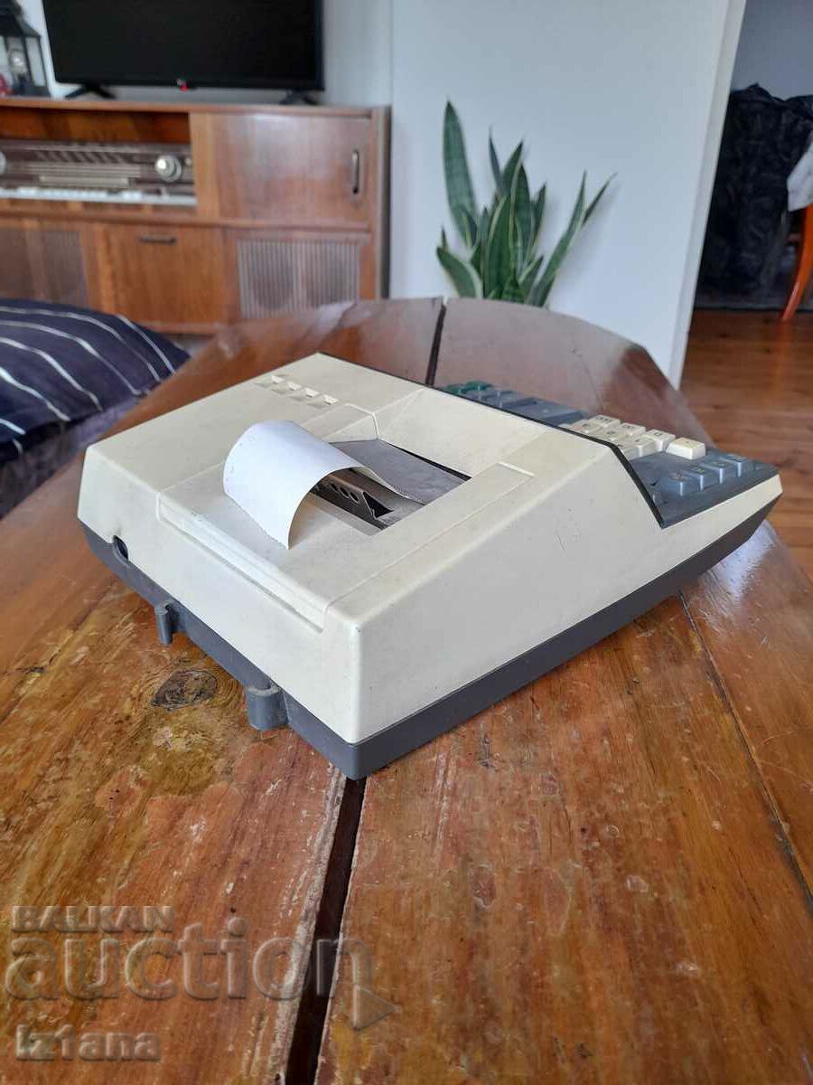 Παράδοση Παλιά ταμειακή μηχανή Ibico 1260 Παράδοση Παλιά ταμειακή μηχανή Ibico 1260