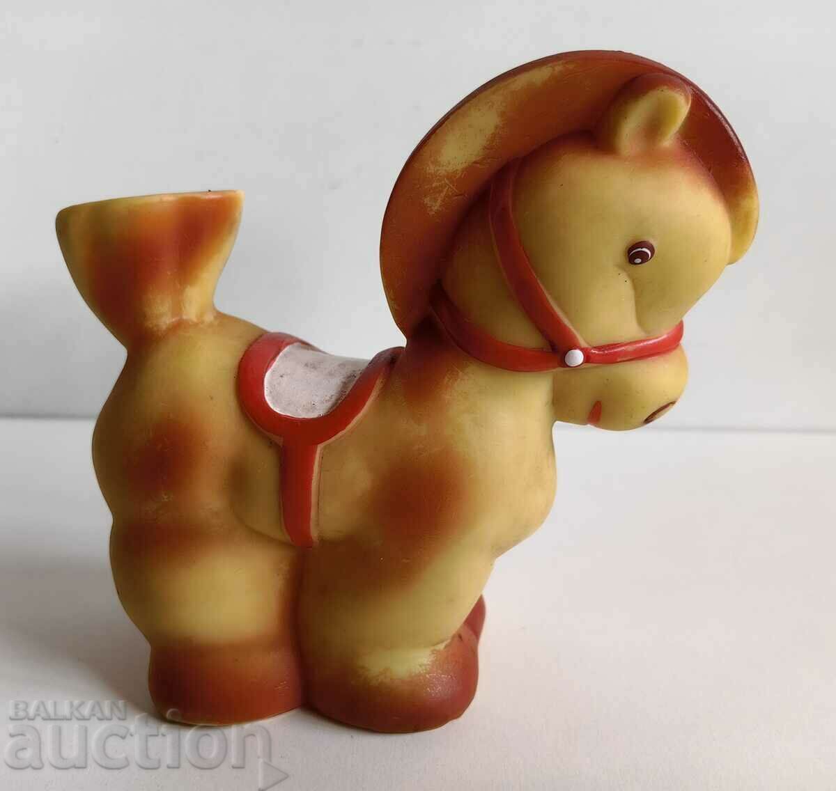 . HORSE LARGE SOC CHILDREN'S RUBBER TOY