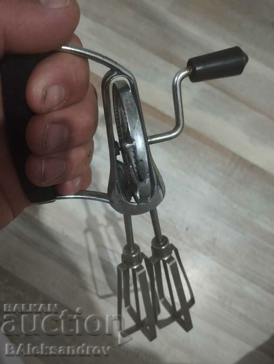 Delivery of Old hand mixer Delivery of Old hand mixer