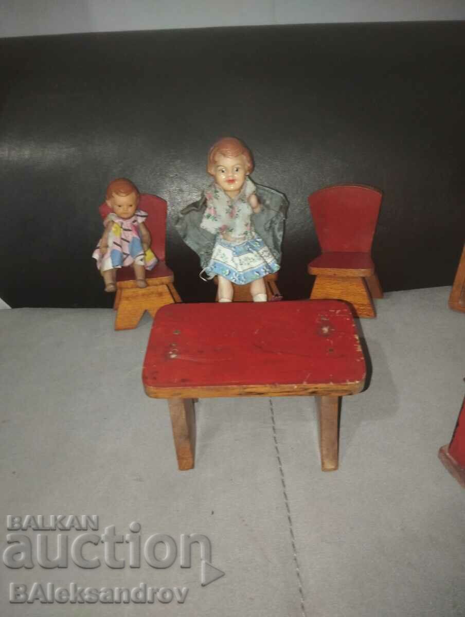 Lot of dolls and doll furniture with price 36.00 BGN | € 18.41