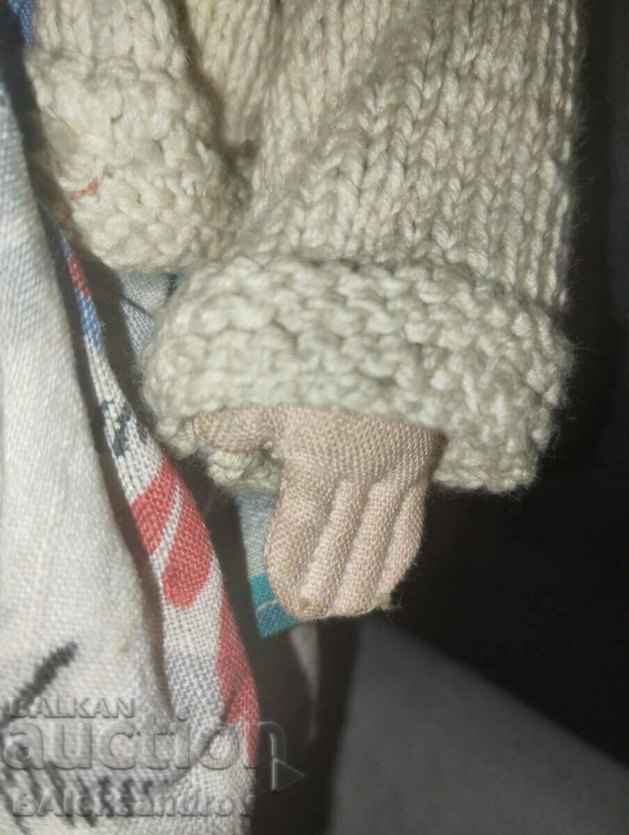 Delivery of Very old and rare hand painted papier mache doll