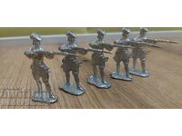 Figures lead 5 pieces for collectors