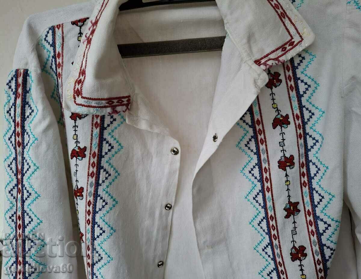 Authentic Women's Shirt with Hand Embroidery - 5 Authentic Women's Shirt with Hand Embroidery - 5