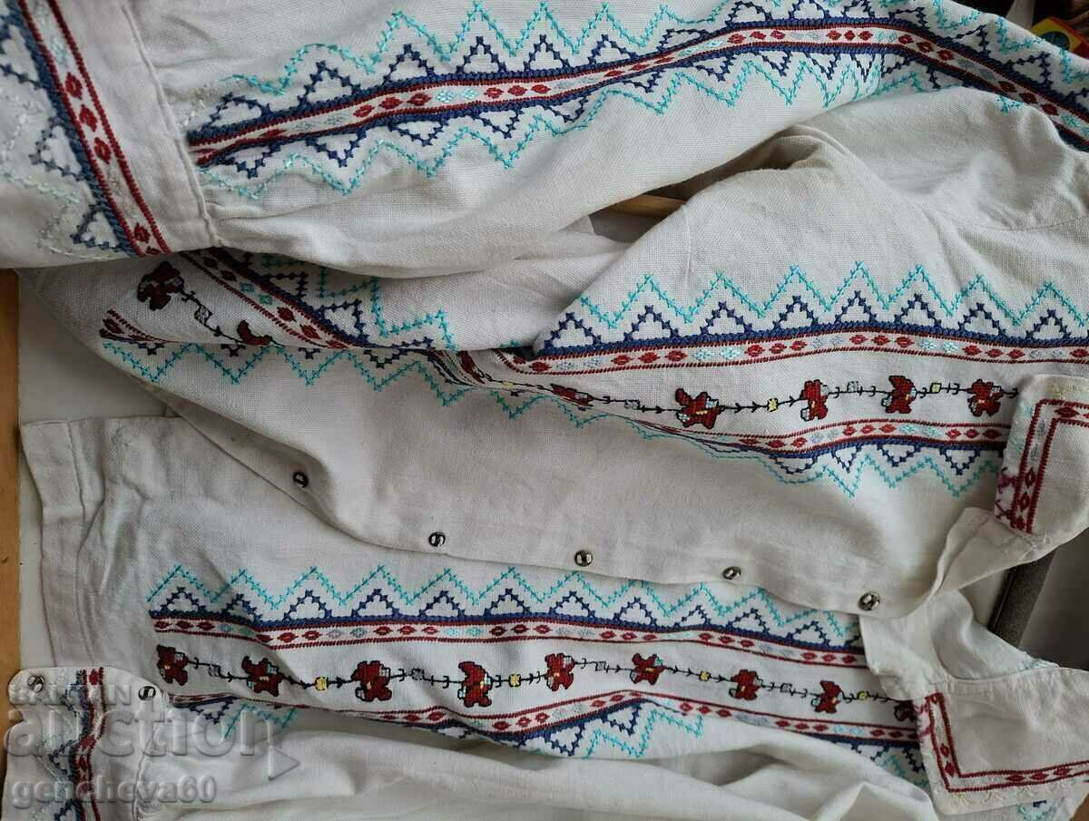 Authentic Women's Shirt with Hand Embroidery - 6 Authentic Women's Shirt with Hand Embroidery - 6