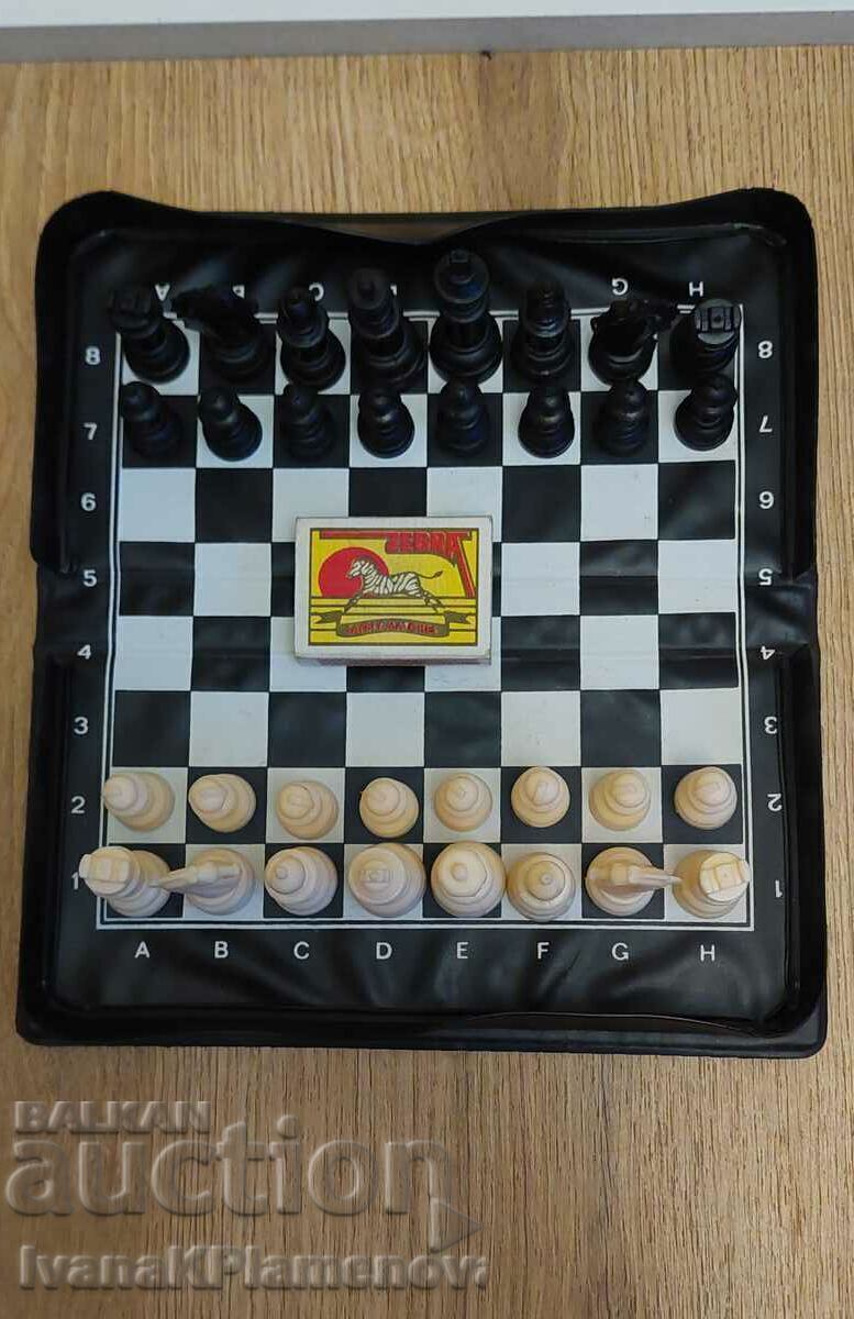 Auction Magnetic chess Auction Magnetic chess