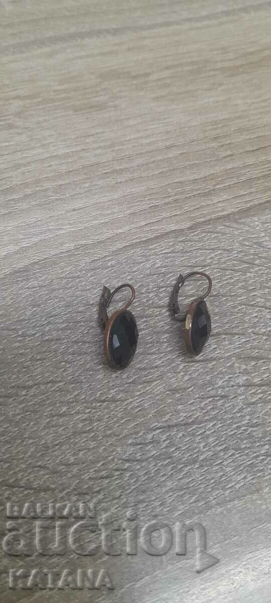 Παλιά σκουλαρίκια με τιμή 35.00 BGN | € 17.90 Παλιά σκουλαρίκια με τιμή 35.00 BGN | € 17.90