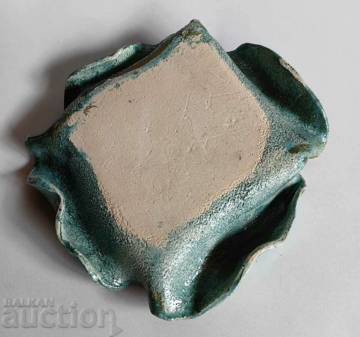 Delivery of . LARGE CERAMIC PLATE CANDLE HOLDER HELLO Delivery of . LARGE CERAMIC PLATE CANDLE HOLDER HELLO