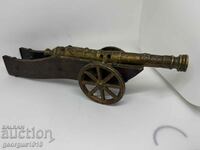 Bronze cannon #6043