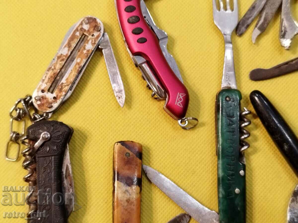 Lot of pocket knives! - 5 Lot of pocket knives! - 5